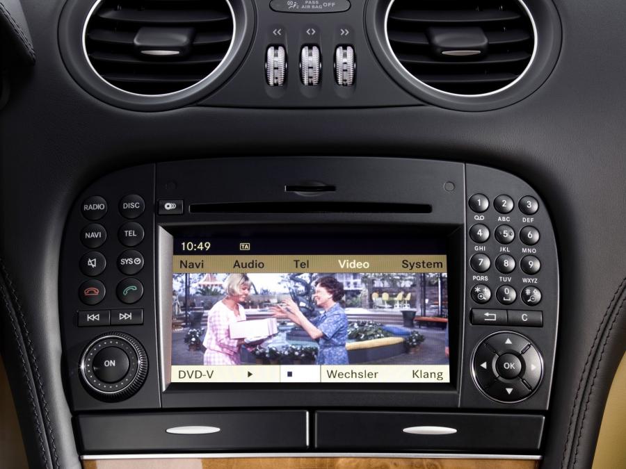 Mercedes-Benz SL-Class 2009 года  (фото 39 из 234)